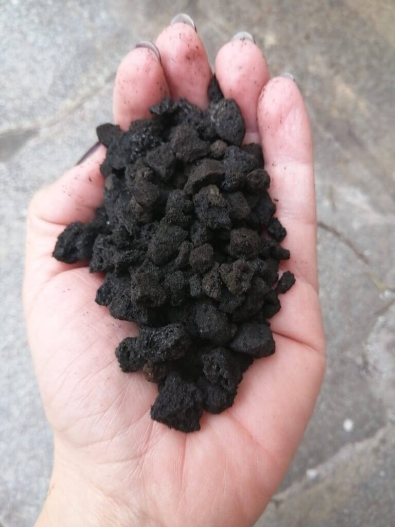 Siracactus-inerte-lapillo-vulcanico-nero-sfuso-2.jpg